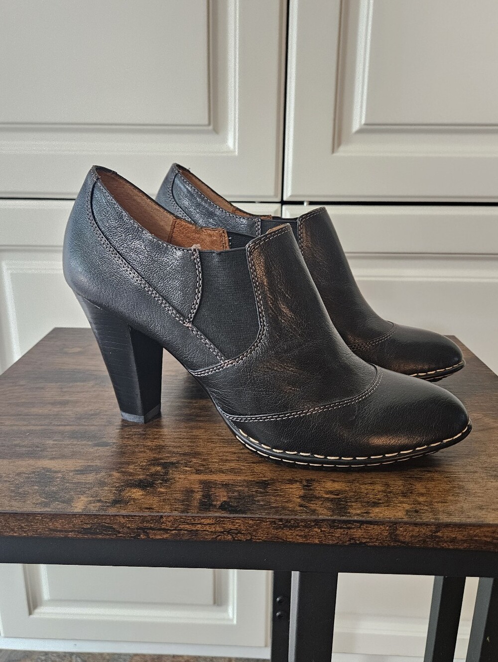 Sofft Black Leather Heeled Ankle Boots Whimsigoth Witchy Twee Indie Sleaze